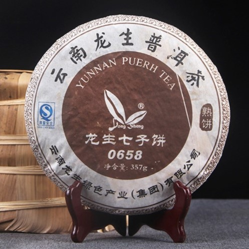 Шу пуэр "0658" блин 357гр, фаб. Лун Шен, 2006г